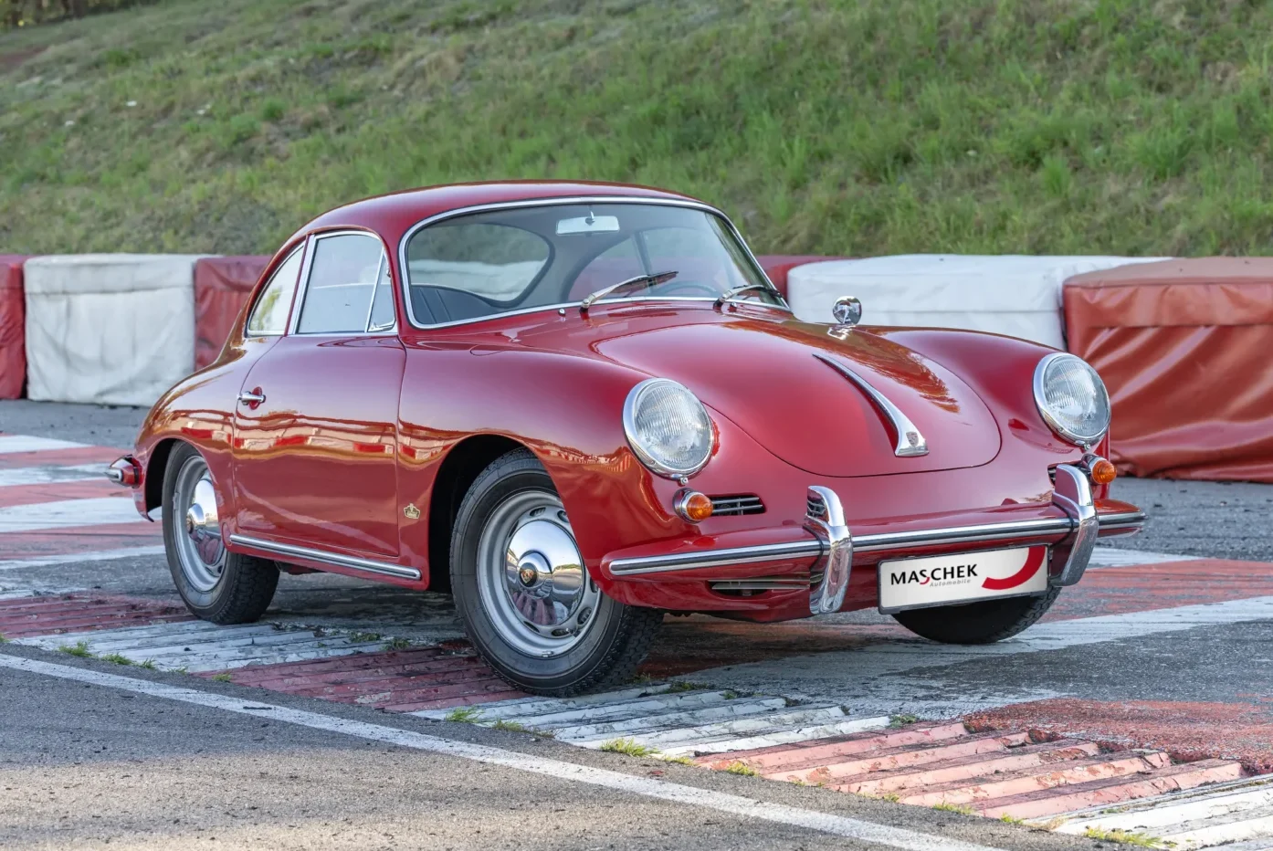 Porsche 60 neu